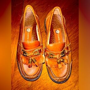 Earth Shoe Boys Loafers size 12